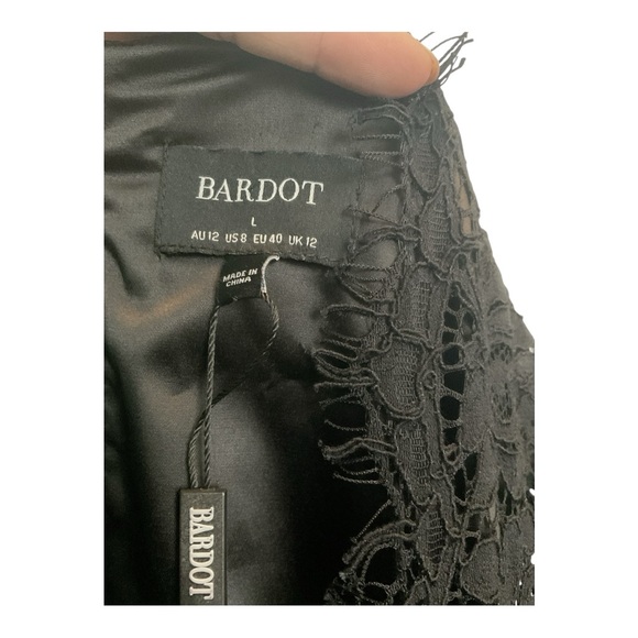 Women’s NWT Bardot Aurora black, lace, mini dress, size 8 - Picture 3 of 3